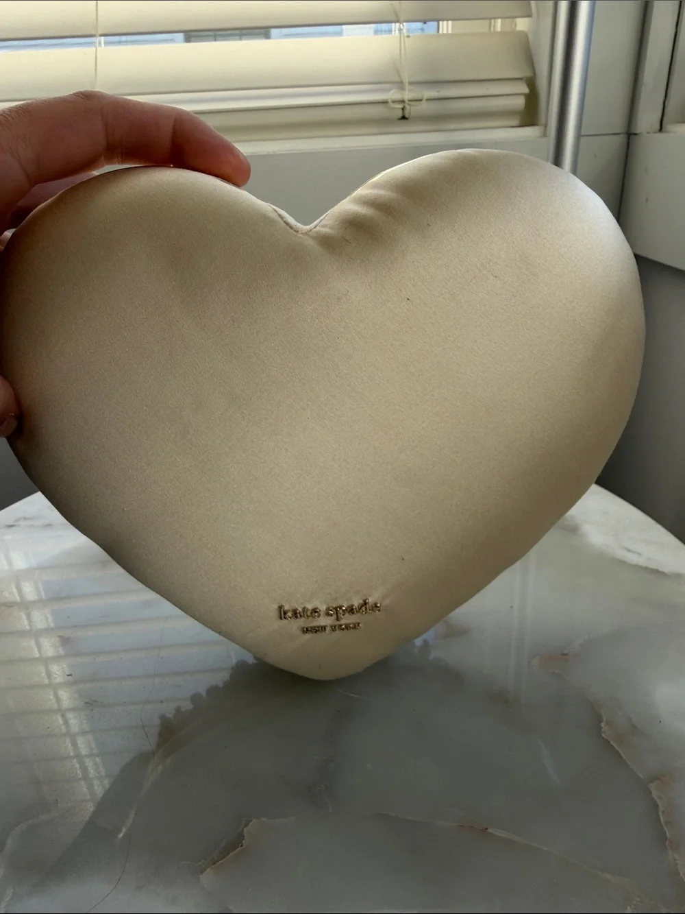 NWOT Kate Spade Embellished 3D Heart Clutch Bag - Picture 4 of 8